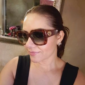 SOLD GUCCI SUNGLASSES